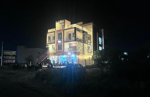 Hinganghat Hotel | Hotel Town Crown ,Hinganghat Maharashtra