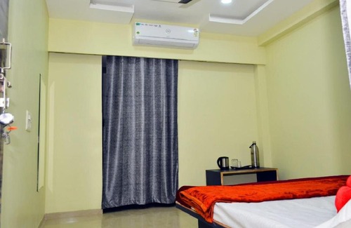 Hinganghat Hotel | Hotel Town Crown ,Hinganghat Maharashtra