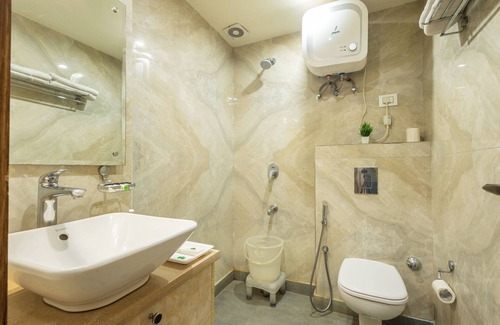 Karol Bagh Hotel | Hotel Tripple Tree