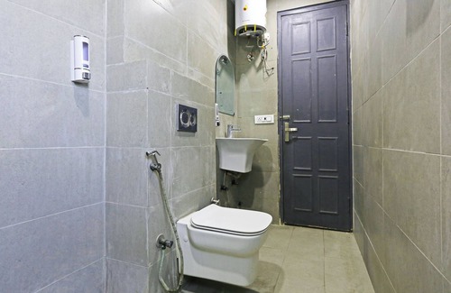 New Delhi Hotel | Hotel Twamev residency Uttam Nagar