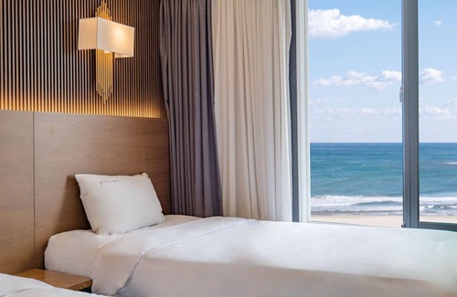 Sokcho Hotel | Hotel Two - Y
