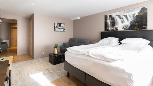 Borgarnes Hotel | Hotel Varmaland