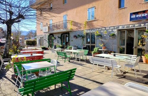Lizzano in Belvedere Hotel | Hotel Veles