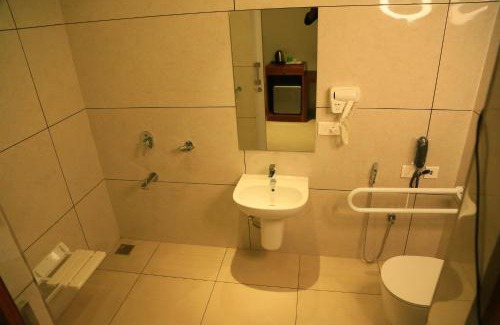 Kattappana Hotel | Hotel Victoria International