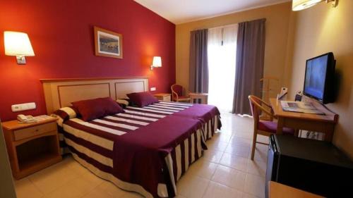 Almunecar Hotel | Hotel Victoria Playa