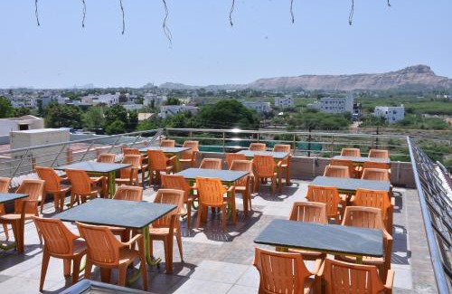Madurai Hotel | Hotel Vijay Krishna