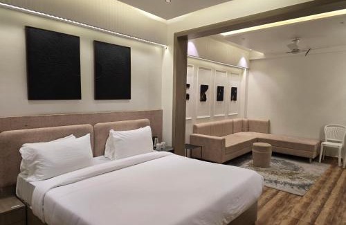 Ujjain Hotel | Hotel Vilaasitaa inn Ujjain