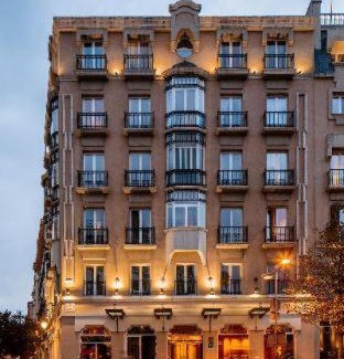 Cortes Hotel | Hotel Villa Real, a member of Preferred Hotels & Resorts