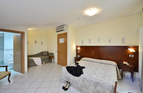 Marina di Massa Hotel | Hotel Villa Tiziana