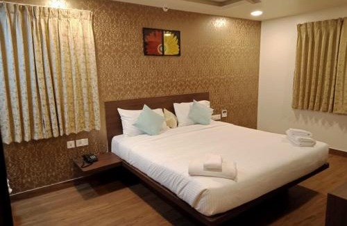 Tatabad Hotel | HOTEL VINTAGE CASTLE