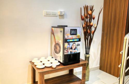 Bengaluru Hotel | HOTEL VISA INN NEAR KEMPEGOWDA AIRPORT