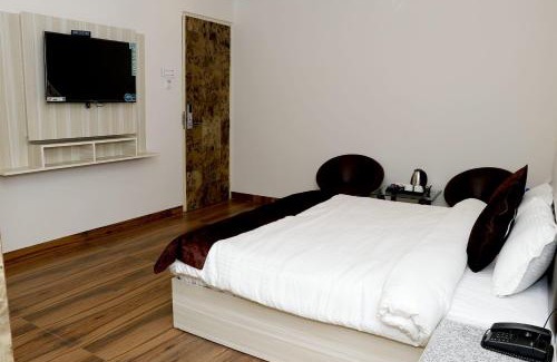 Zirakpur Hotel | hotel wasat