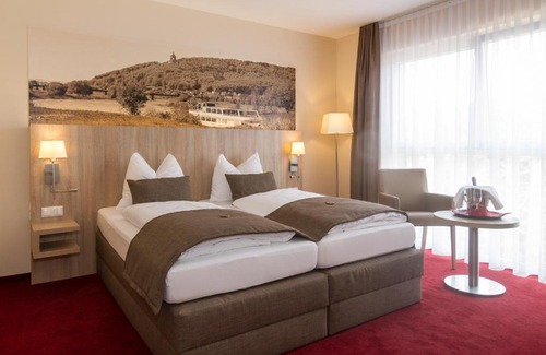 Porta Westfalica Hotel | Hotel Weserschiffchen