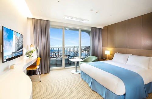 Downtown Hotel | Hotel Whistlelark Jeju