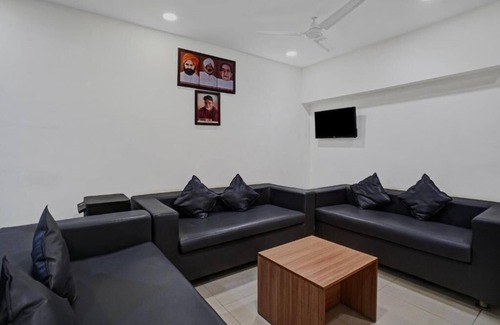 Surat Hotel | HOTEL WOW