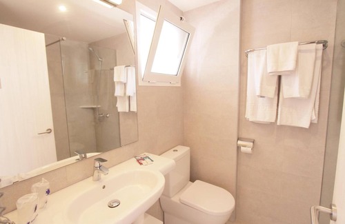 Punta Prima Hotel | Hotel Xaloc Playa