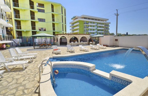 Vityazevo Hotel | Hotel Yanakis