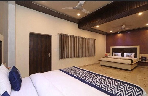 Vrindavan Hotel | Hotel YashoGopal Resortico