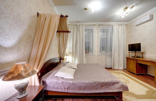 Orenburg House | Hotel Zoryanka