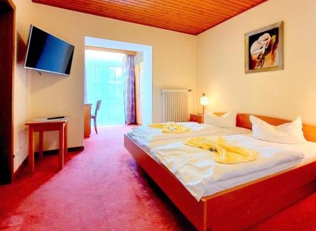 Lam Hotel | Hotel zum Hirschen