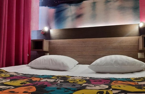 Tuapse Hotel | Hotel Zvezdnyi