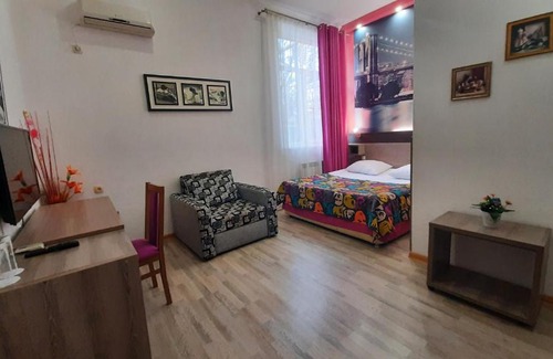 Tuapse Hotel | Hotel Zvezdnyi