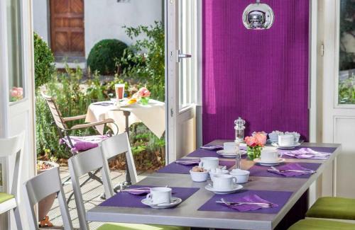 Meckenheim House | Hotel ZweiLinden Meckenheim Bonn