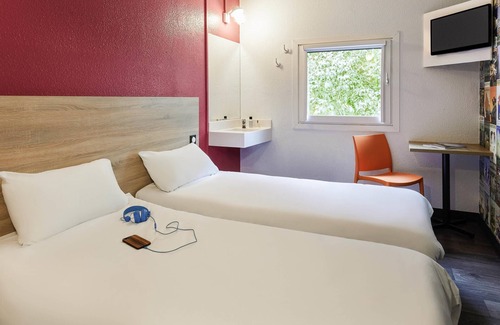 Evreux Hotel | hotelF1 Evreux Sud