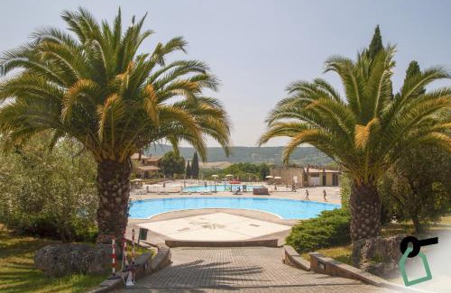Pian dei Mucini Hotel | HOTIDAY Room Collection - Massa Alta
