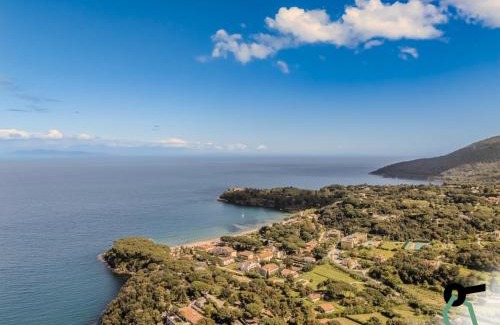 Naregno Hotel | HOTIDAY Room Collection - Porto Azzurro