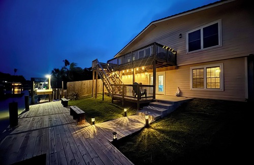 Flour Bluff House | Hotrod & TT's Great Adventures, nDog Friendly Canal Waterfront on Laguna Madre