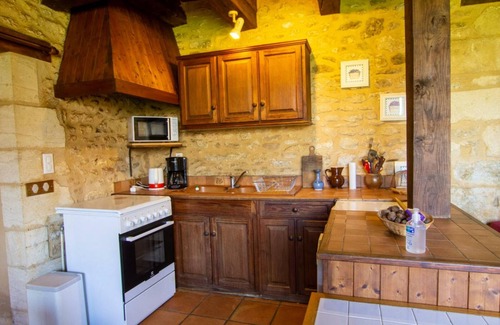 Les Eyzies Cottage | House near Sarlat with Wifi and pets allowed