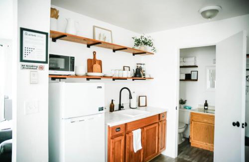 Evergreen House | House-1 Bedroom, 1 Bath-Private, Centrally Located