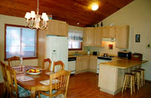 North Wawona House | House ∙ 1 bedroom ∙ 8 guests