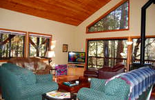 North Wawona House | House ∙ 1 bedroom ∙ 8 guests