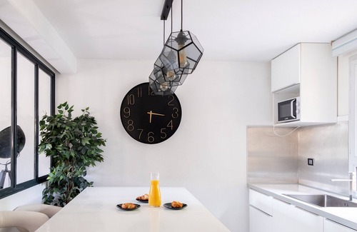 Saint-Simon Villa | House 11 adults & metro access in Toulouse. Perfect for family & colleagues