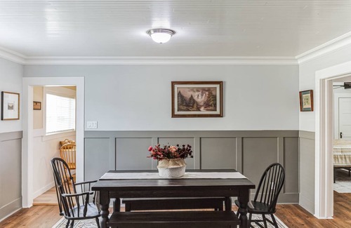McCloud House | House ∙ 2 bedrooms ∙ 7 guests