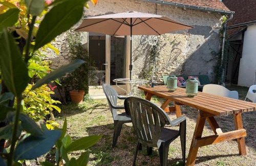 Selles-sur-Cher House | House, 20 min from Beauval Zoo, garden