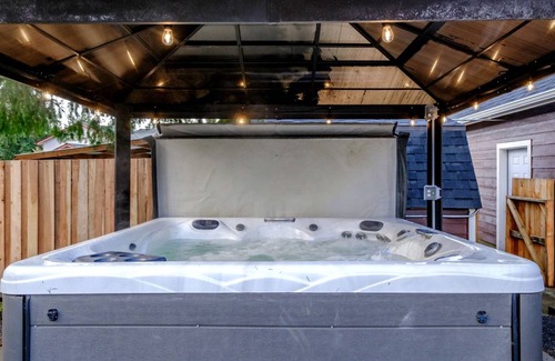 Newberg House | House ∙ 5 bedrooms ∙ 10 guests