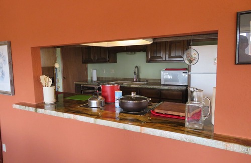 Northeast Heights House | House against the Sandia mountains