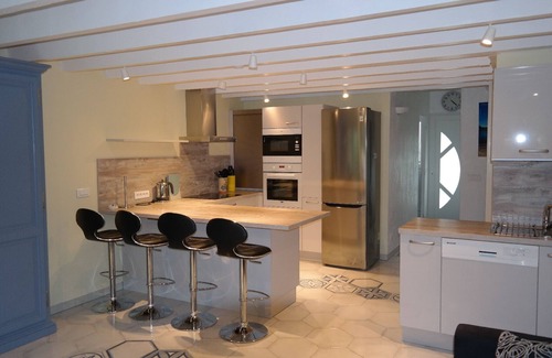 Saint-Pierre-la-Mer House | House allowed to recover with large kitchen, sea views, terraces, garden, dogs