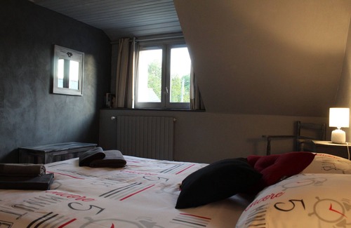 Belle-Isle-en-Terre Other | House and small farm, all-inclusive price!