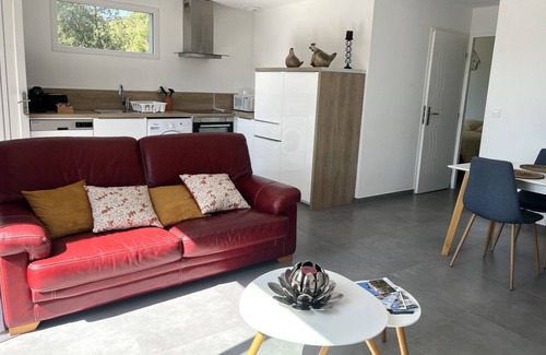 Le Revest-les-Eaux House | House at the foot of Mont Caume and close to the beaches