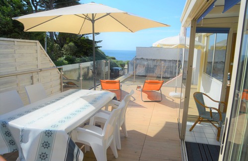 Prefailles House | HOUSE BEAUTIFUL SEA VIEW PREFAILLE CALM BEACH 50 M, CLOSE PORNIC WIFI