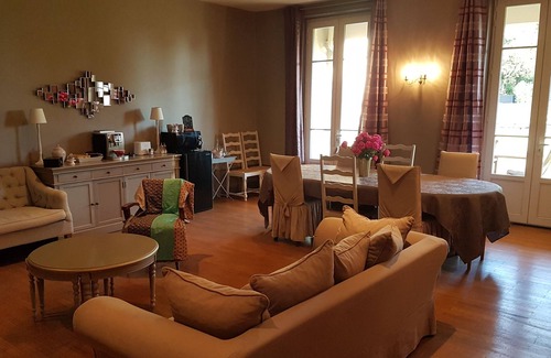 Grenay House | HOUSE BOURGEOISE - LARGE CAPACITY - CAMPAIGN LYONNAISE - ELEGANCE AND NATURE