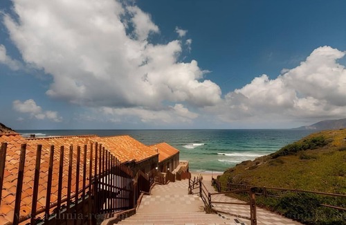 Gonnesa House | House by the beach