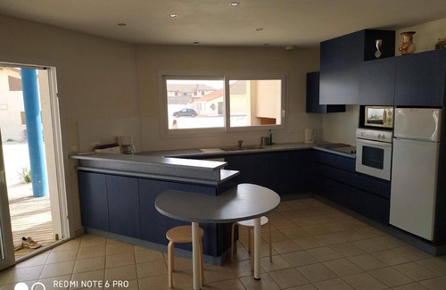 Saint-Girons Plage House | House by the sea, feet in the sand