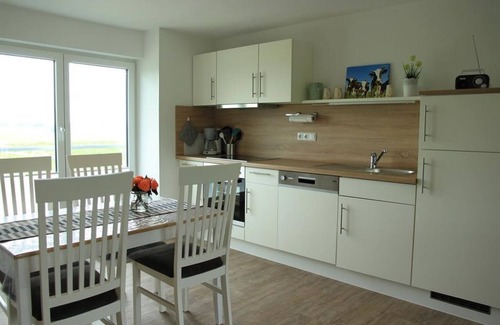 Vollerwiek Apartment | House by the sea