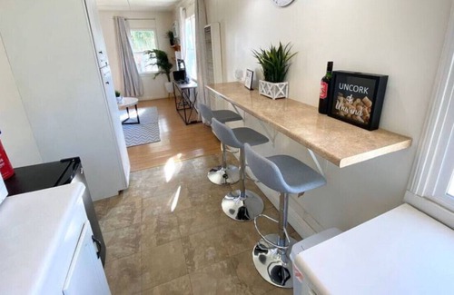 Lake Elsinore House | House C · Hideaway in a cozy Home Close To Lake! Coffee/Netflix/Hulu/WiFi
