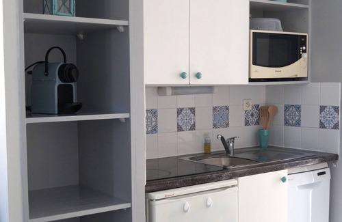 La Flotte House | House classified 3*, swimming pool, garden, terrace located La Flotte en Ré, sleeps 6